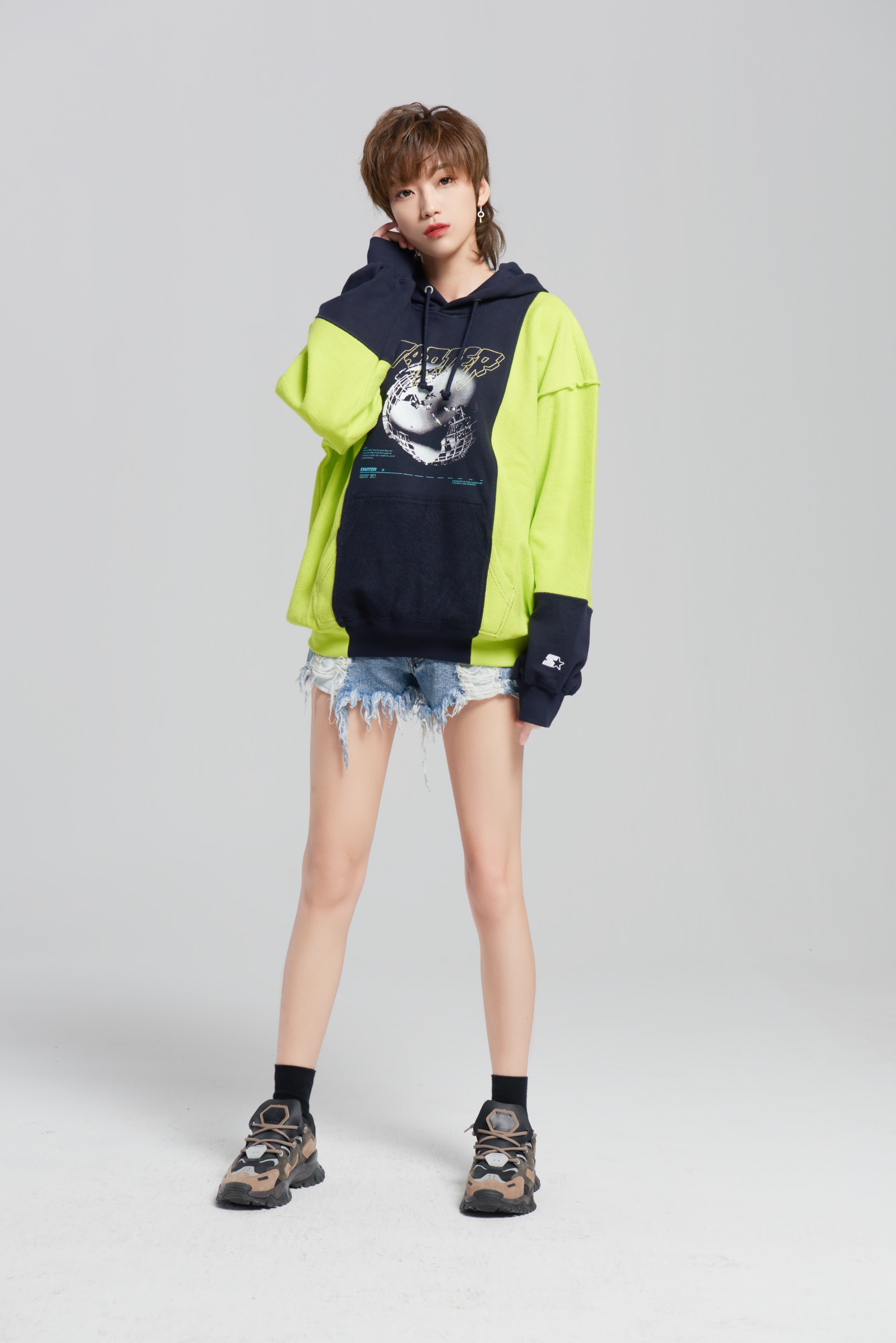  p data-id="gnbpze8zyd">陈洁,女,游戏昵称:梧桐, sup data-ctrid="7