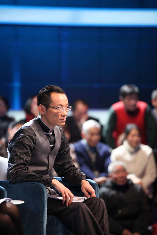  p>《调解面对面》是湖北卫视的社区生活法制类节目,聚焦社区民情民意