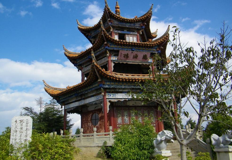  p>玉溪孤山是云南省玉溪市江川区境内景观,源于澄江亦是沉江的谐音