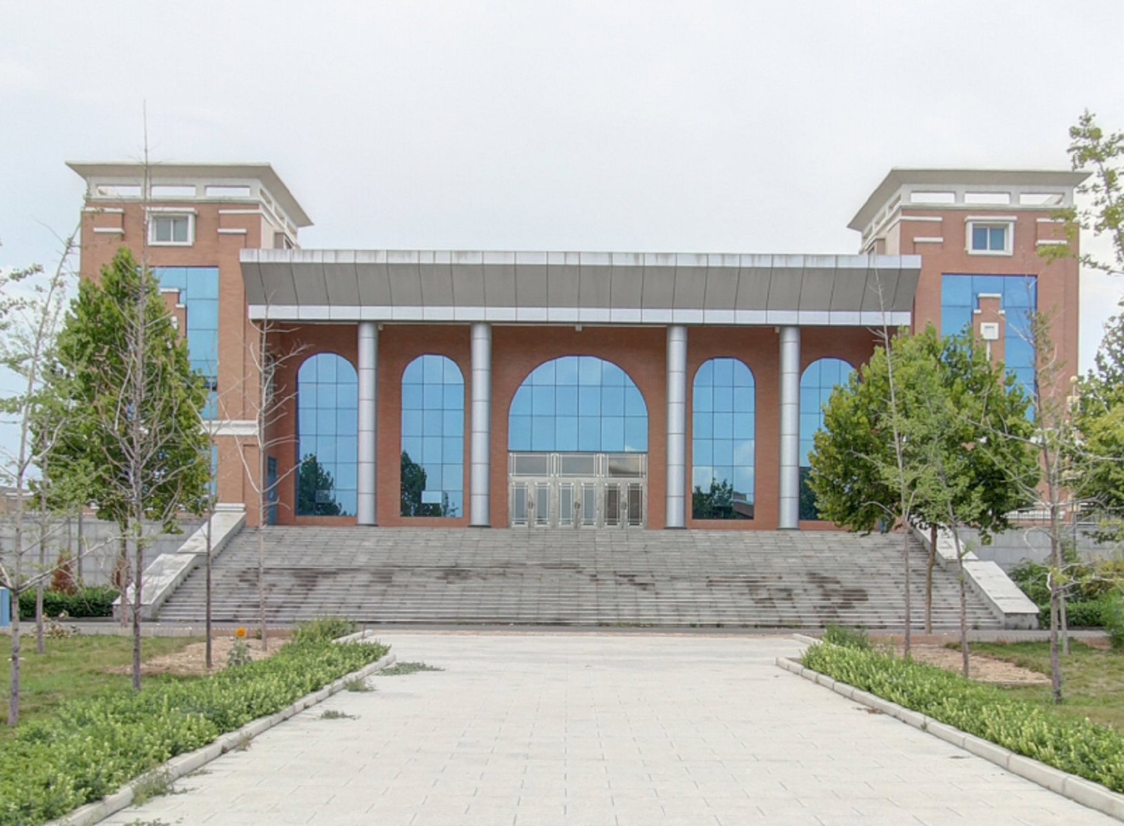  p>运城师范高等专科学校,位于 a target="_blank" href="/item/中国