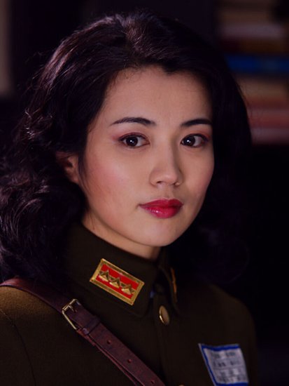 p>王艺禅,1982年10月6日出生于江苏省丰县,中国内地女演员,毕业于 a