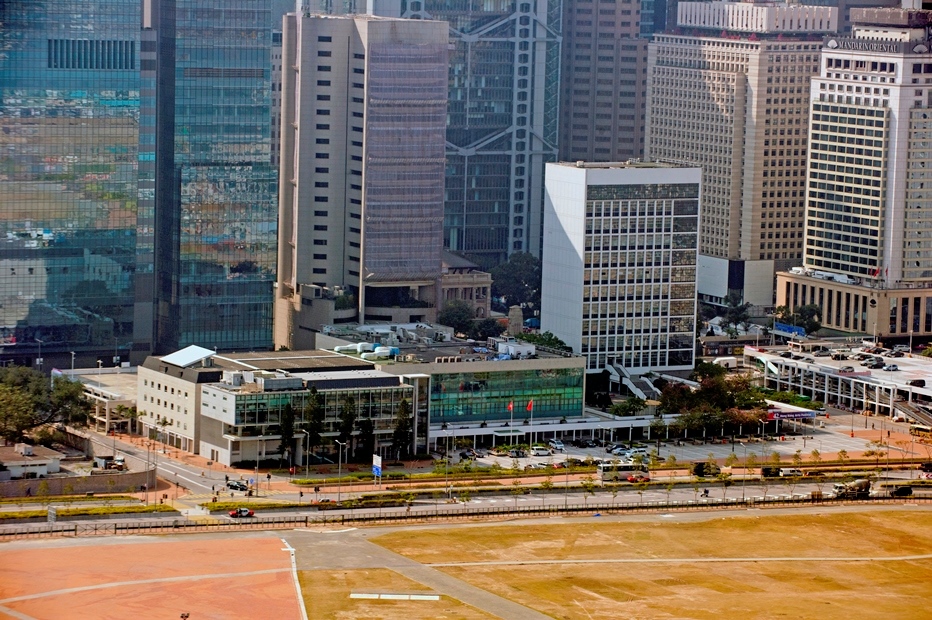  p>香港大会堂(hong kong city hall)坐落于香港中环 a href="#" data