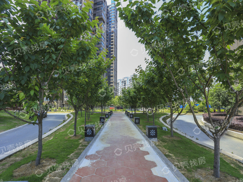  p data-id="gnb9w39jyf">花园锦绣大地城位于合肥市肥西桃花工业园