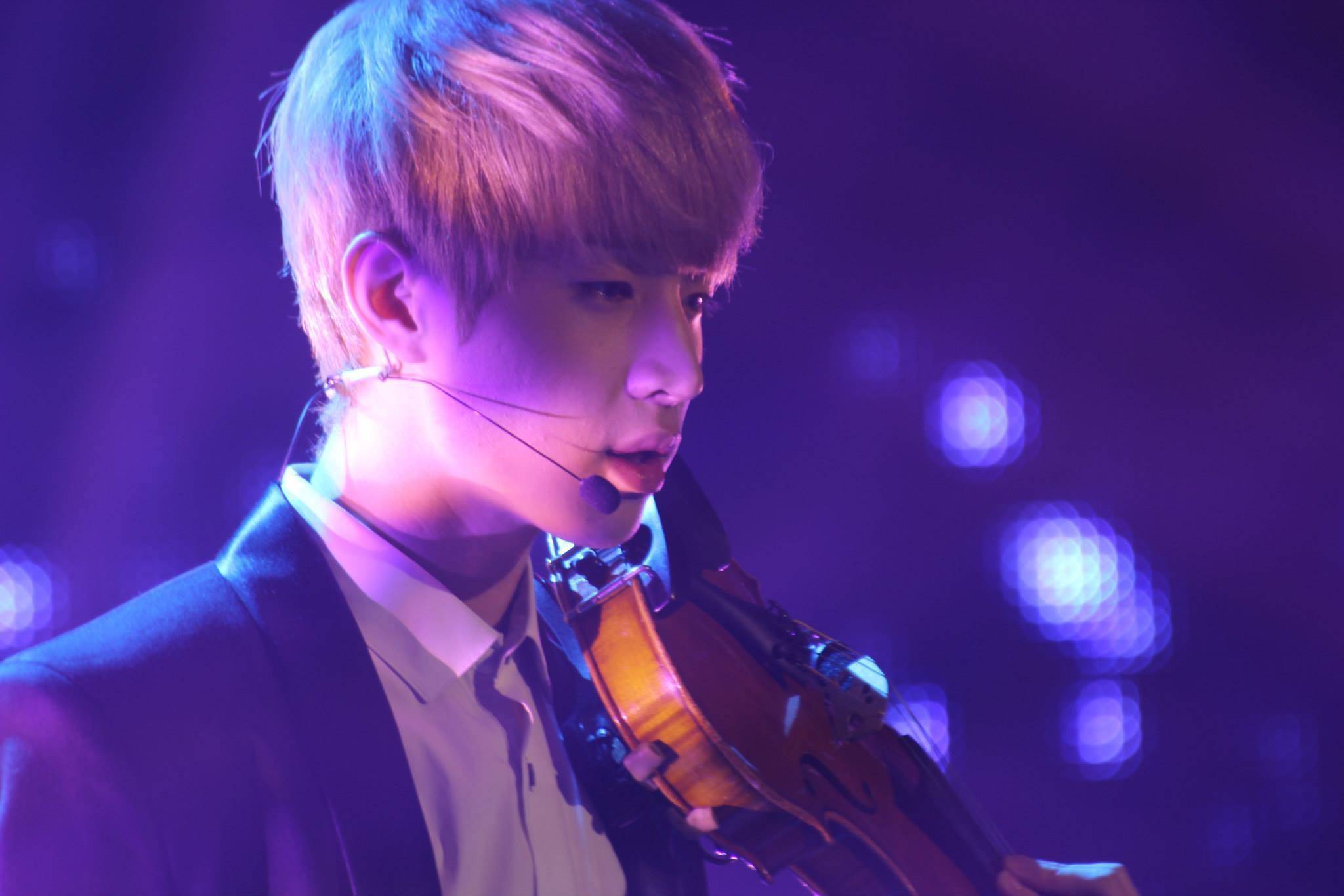  p>刘宪华(henry lau),1989年10月11日出生于加拿大,就读于伯克利音乐