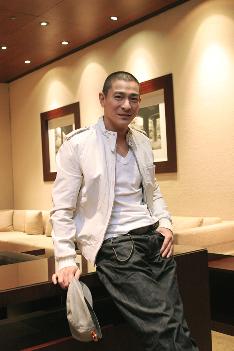  p>刘德华(andy lau),1961年9月27日出生于中国香港,籍贯广东新会