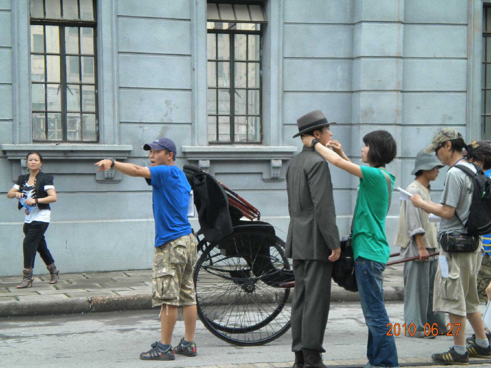  p>《迷案1937》是上海蓝星传播有限公司出品的民国悬疑电视剧,由 a