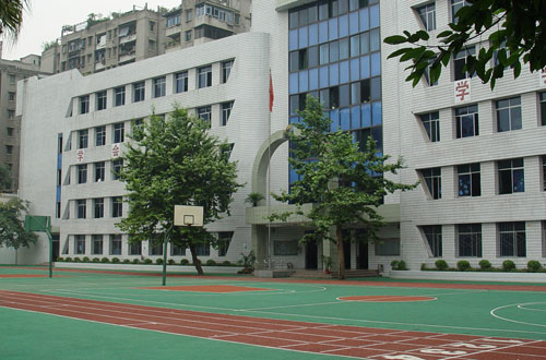  p>重庆市万州区电报路小学创立于1928年,素以悠久的办学历史,先进的