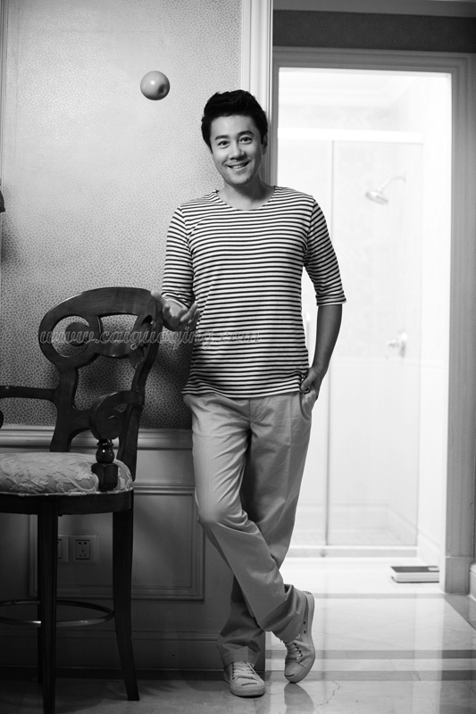  p>蔡国庆,1966年9月17日出生于北京,中国内地男歌手,演员,电视节目