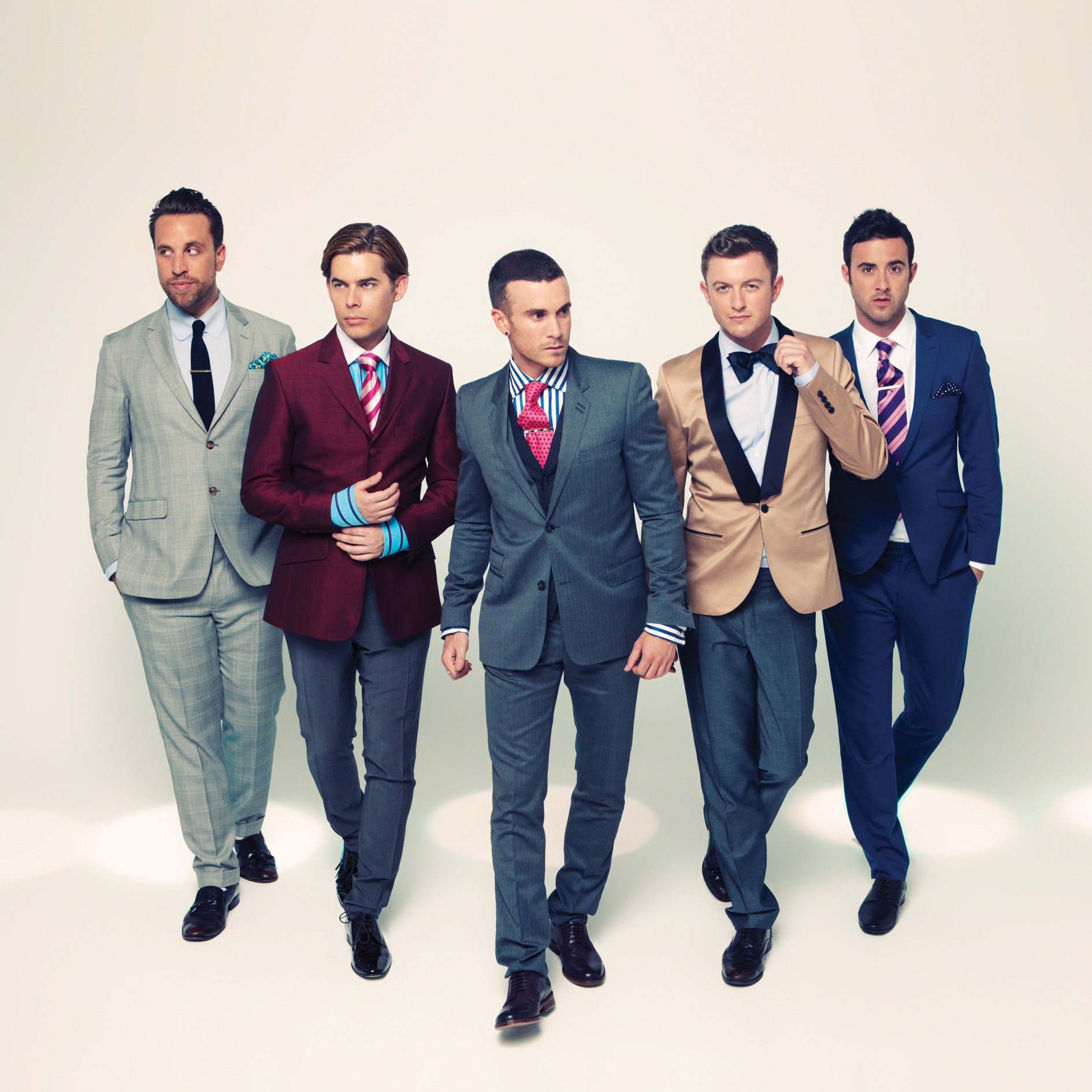 是成立于2010年伦敦的一个五人和声团体,是英国最热门的绅士型男组合