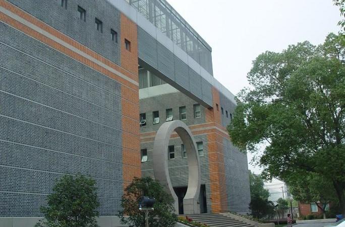 苏大王健法学院