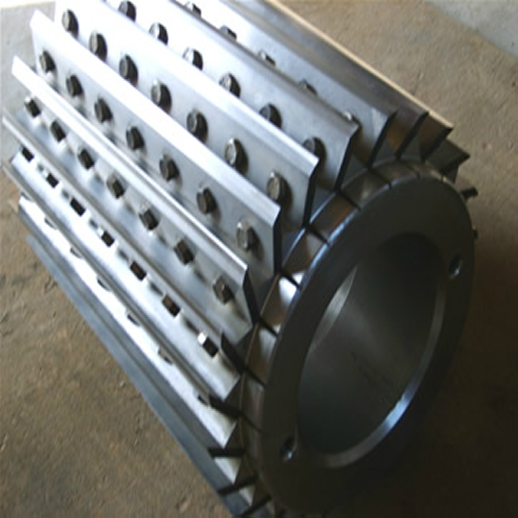  p>塑料粉碎机刀片是使用在塑料行业机械上的刀片,刀片广泛应用于注塑