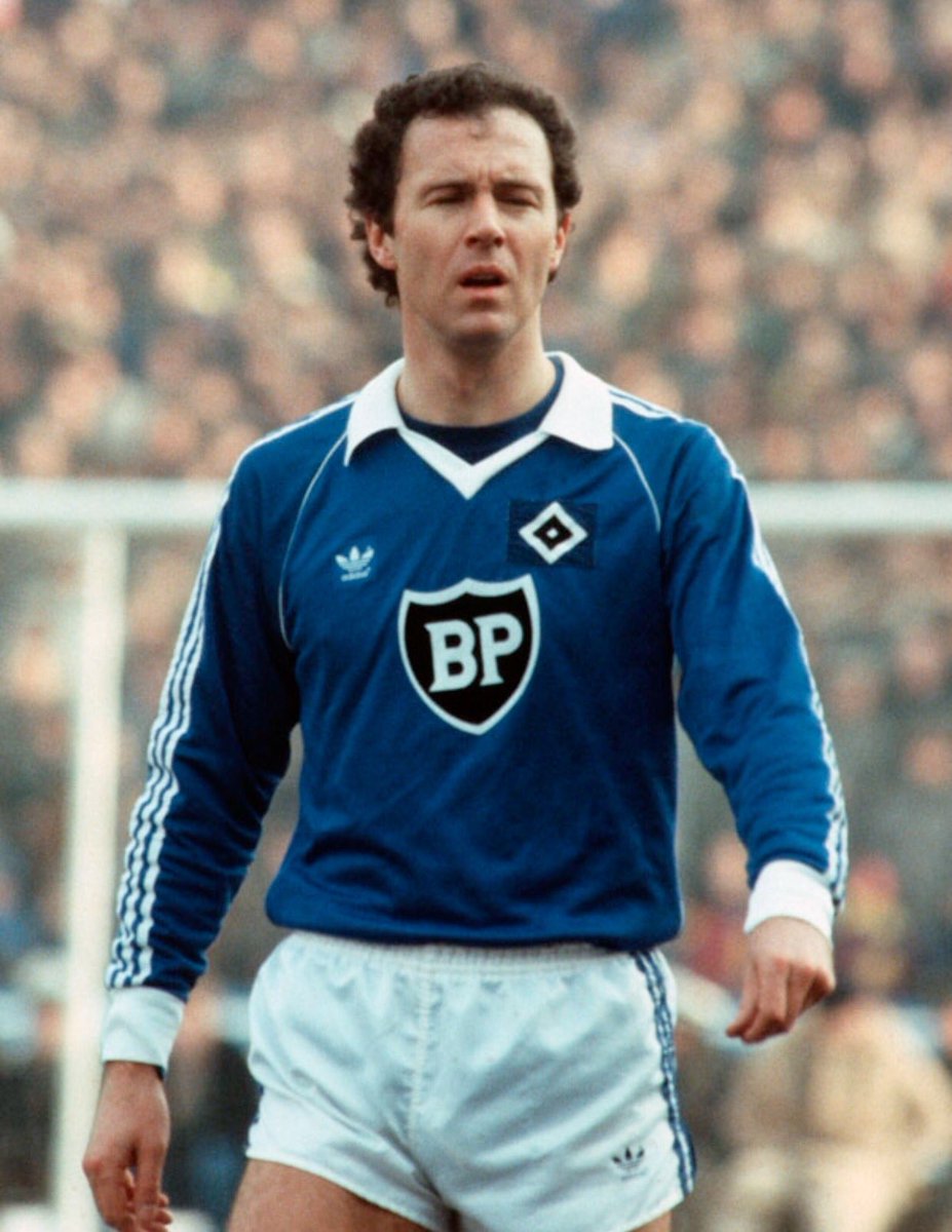  p>弗朗茨·贝肯鲍尔(franz beckenbauer),1945年9月11日出生于德国