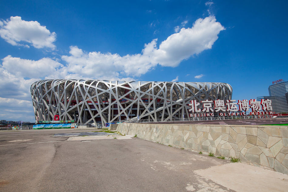  p>国家体育场(鸟巢)位于 a target="_blank" href="/item/北京奥林