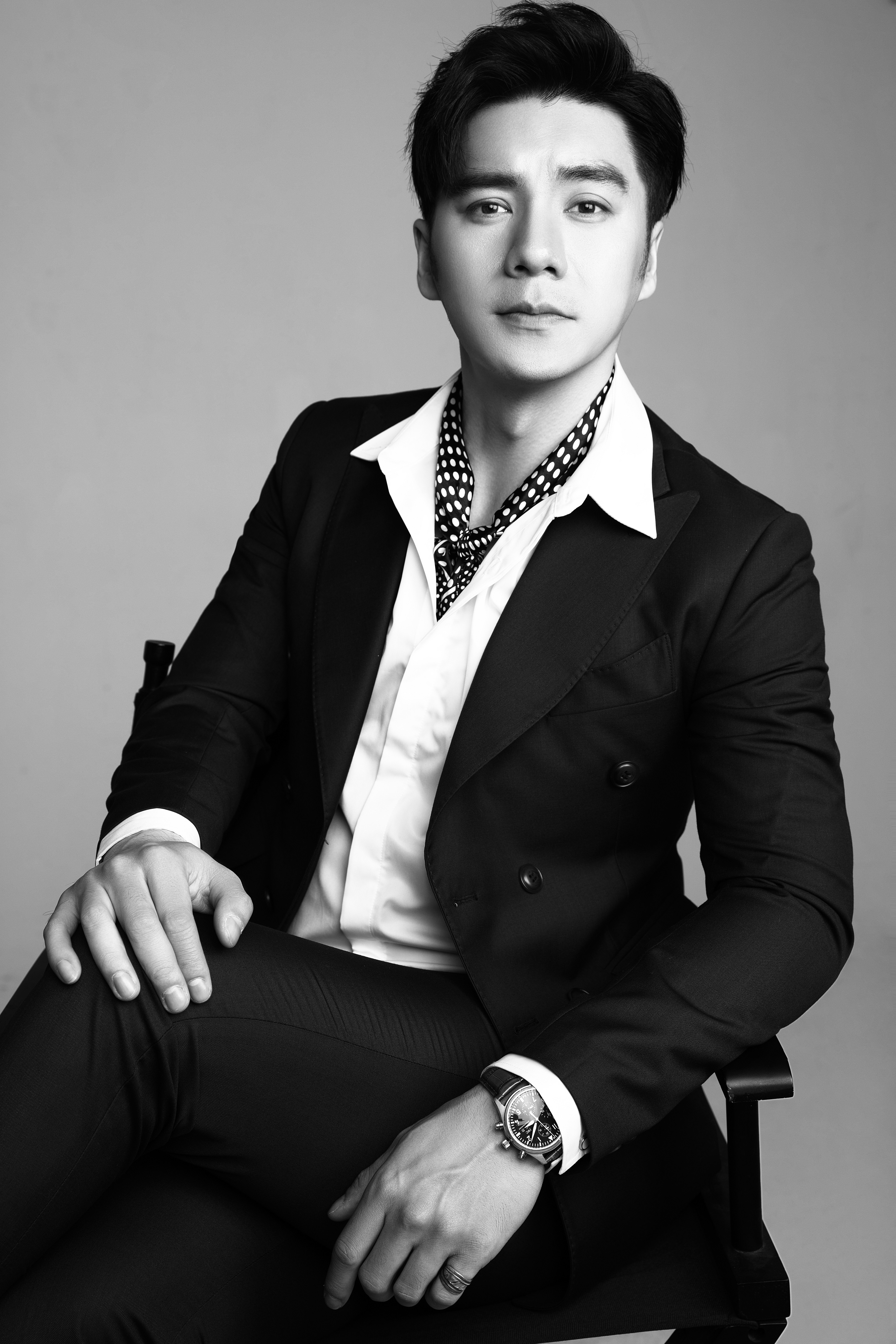 lemmaid="305391">中央戏剧学院 /a>06级表演系本科,中国内地男演员