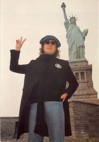 家,摇滚乐队" a target="_blank" href="/item/披头士">披头士 /a>