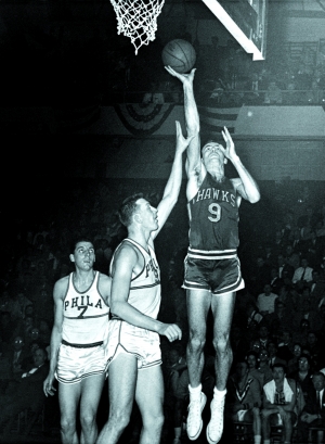  p>鲍勃·佩蒂特(bob pettit),1932年12月12日出生于美国 a href="#">