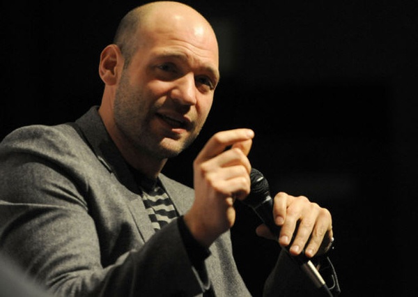  p>寇瑞·斯托尔 i>(corey stoll) /i>,1976年3月14日出生于纽约上