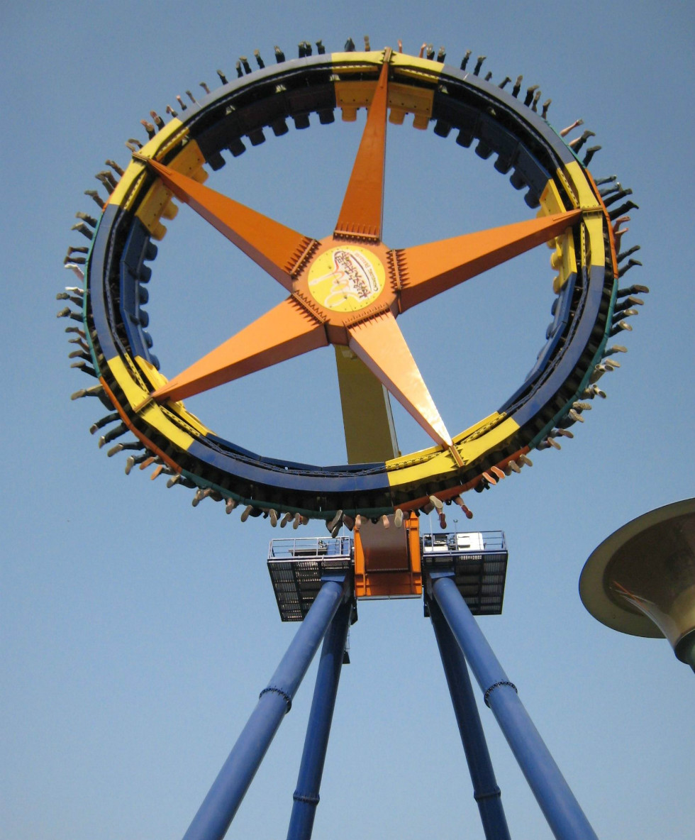  p>超级大摆锤又名大摆锤,流星锤,是国际上流行的新型 a target="