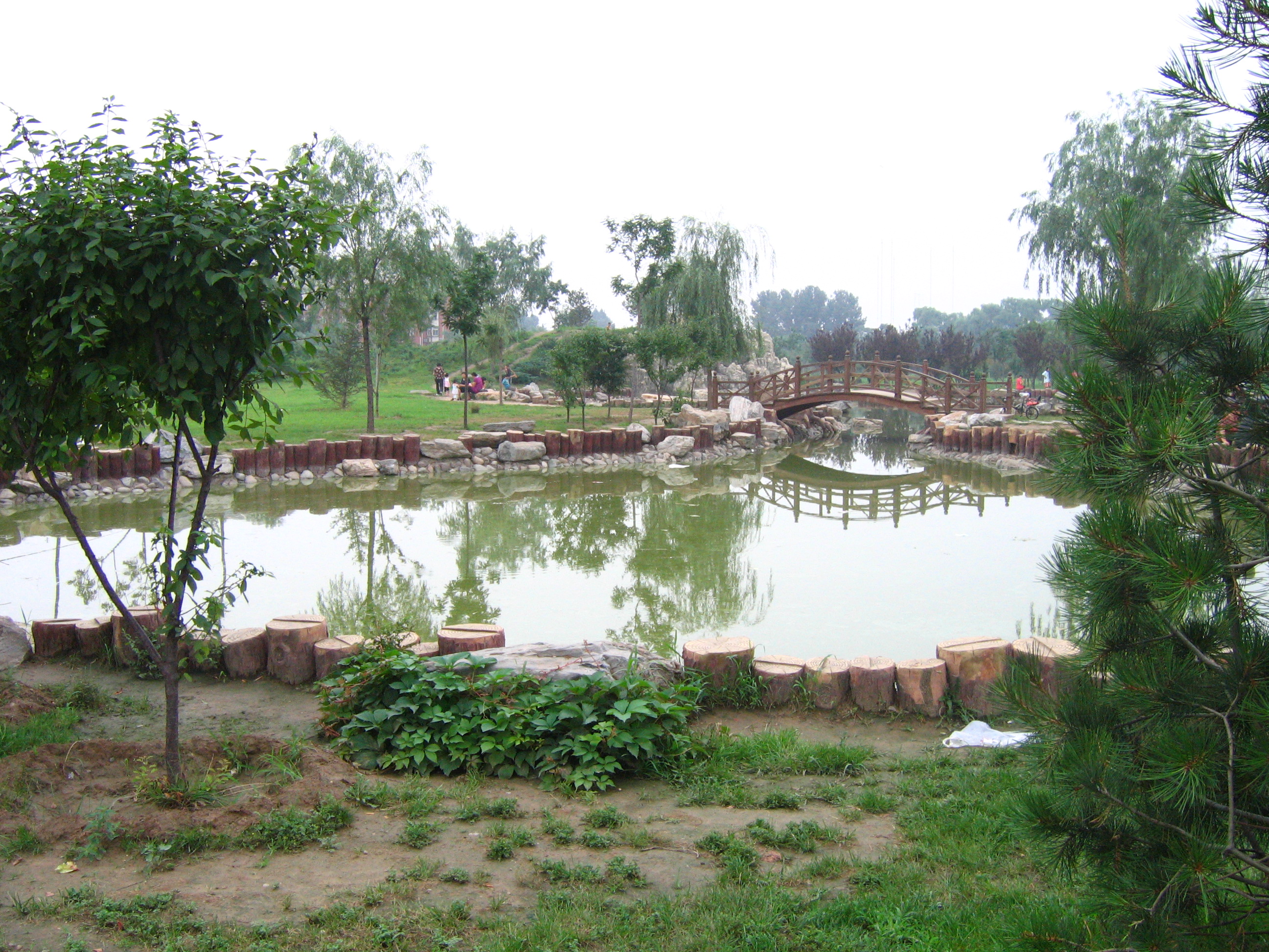  p data-id="gnwymj59ps">杜仲公园位于首都北京长安街东延长线,京通