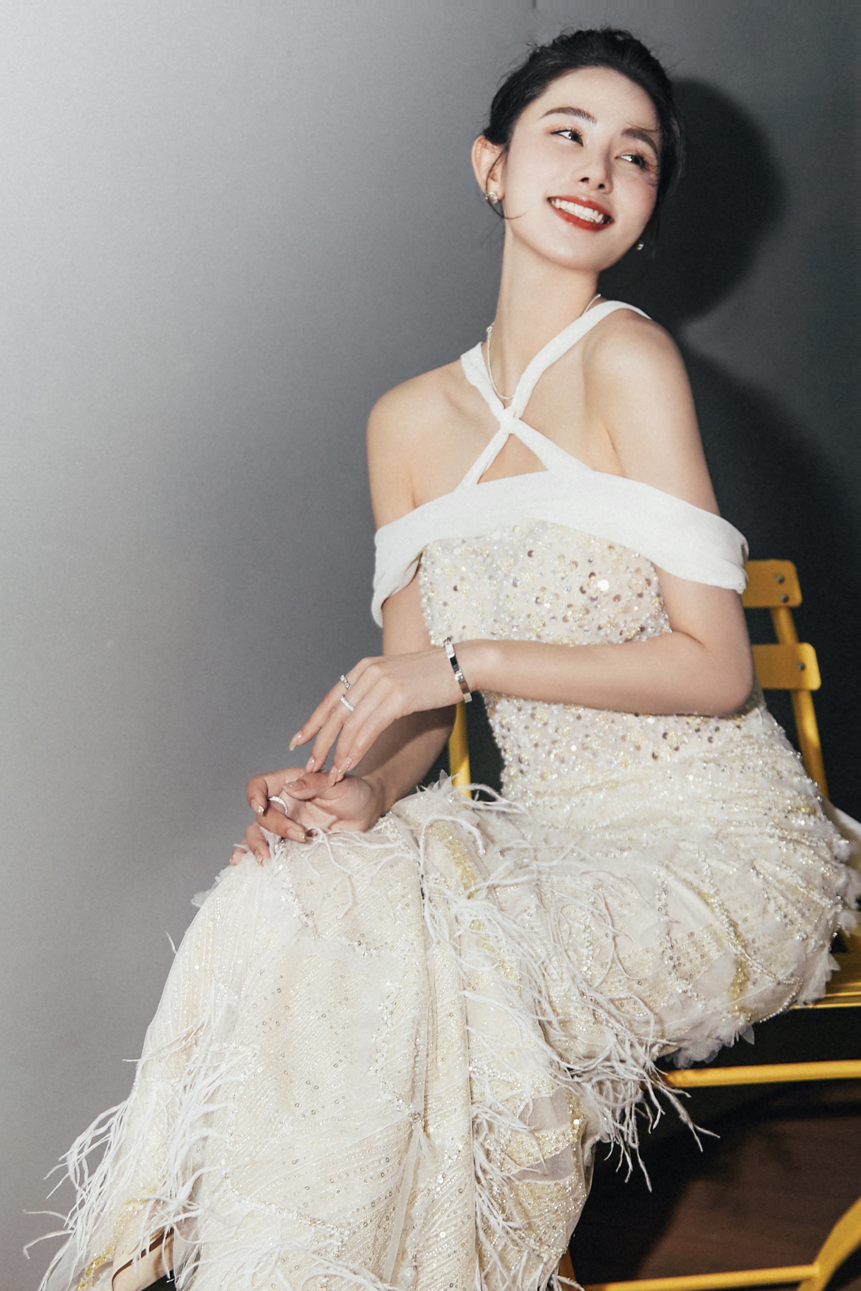 豆豆_babe(唯一小号:豆豆本豆,1995年3月28日),出生于河南省,知名时尚