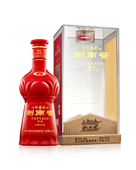 <p>珍藏级剑南春