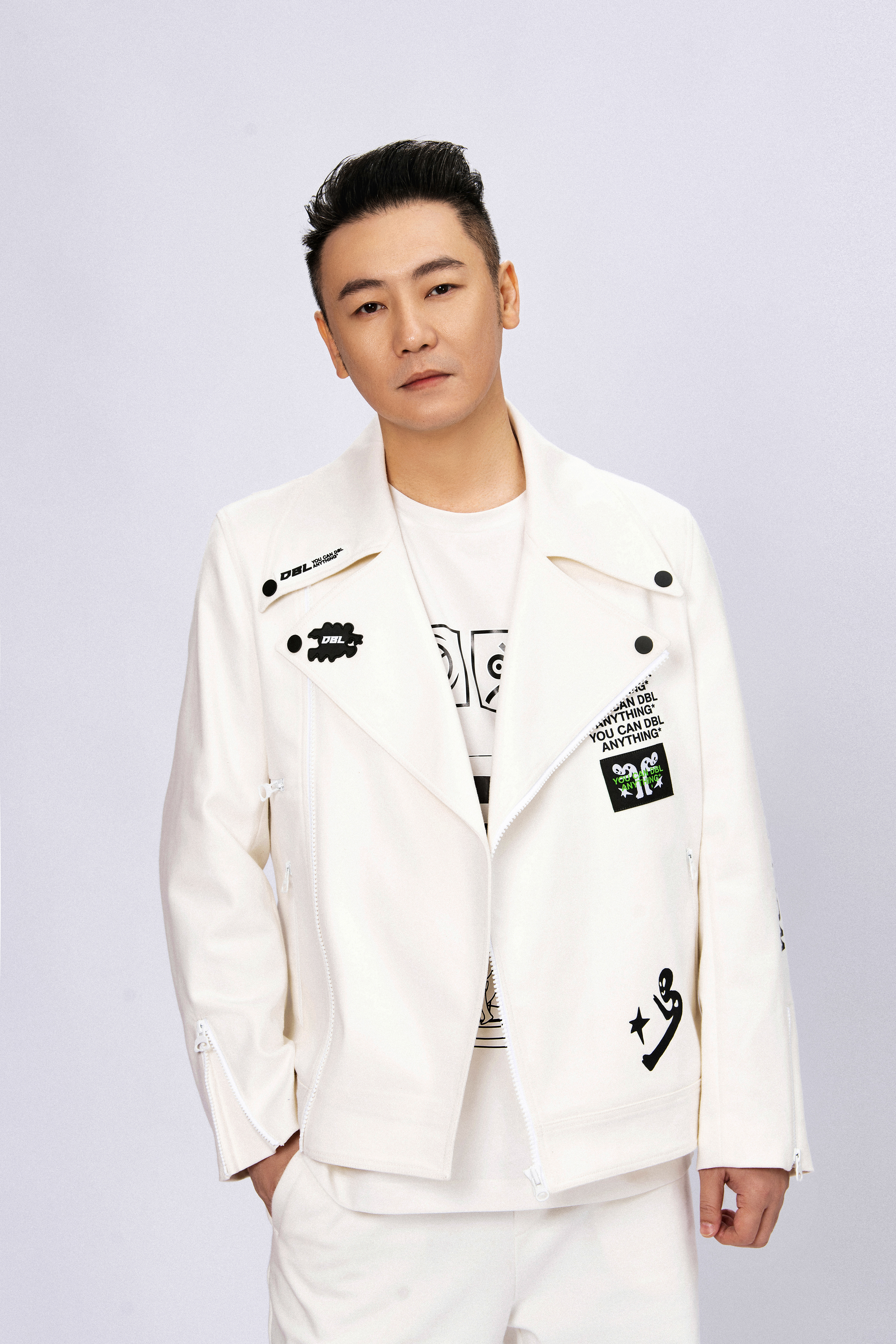  p>kenn是国内舞台表演秀导演,舞台艺术总监.