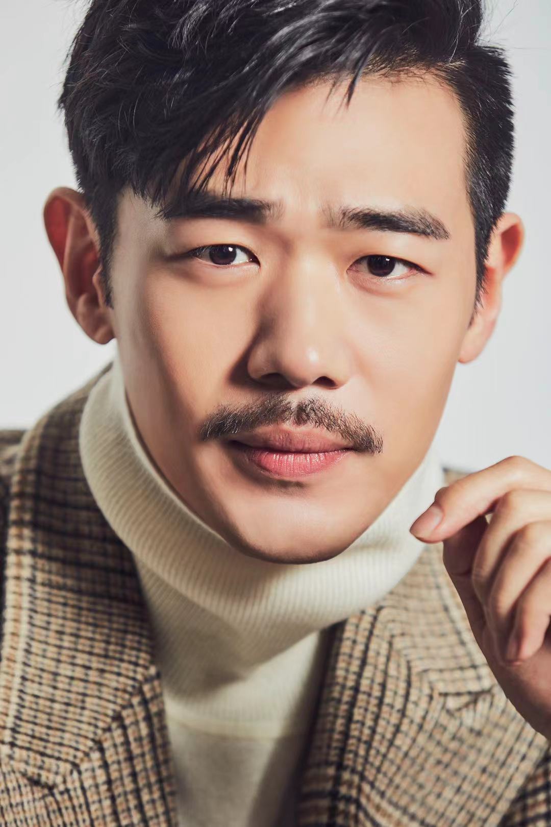 ">杨帆,中国内地 a target="_blank" href="/item/男演员/24278845"