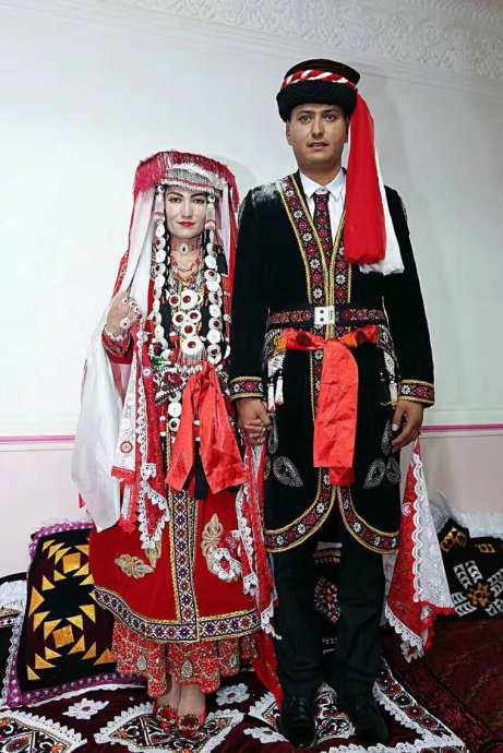 塔吉克族婚俗