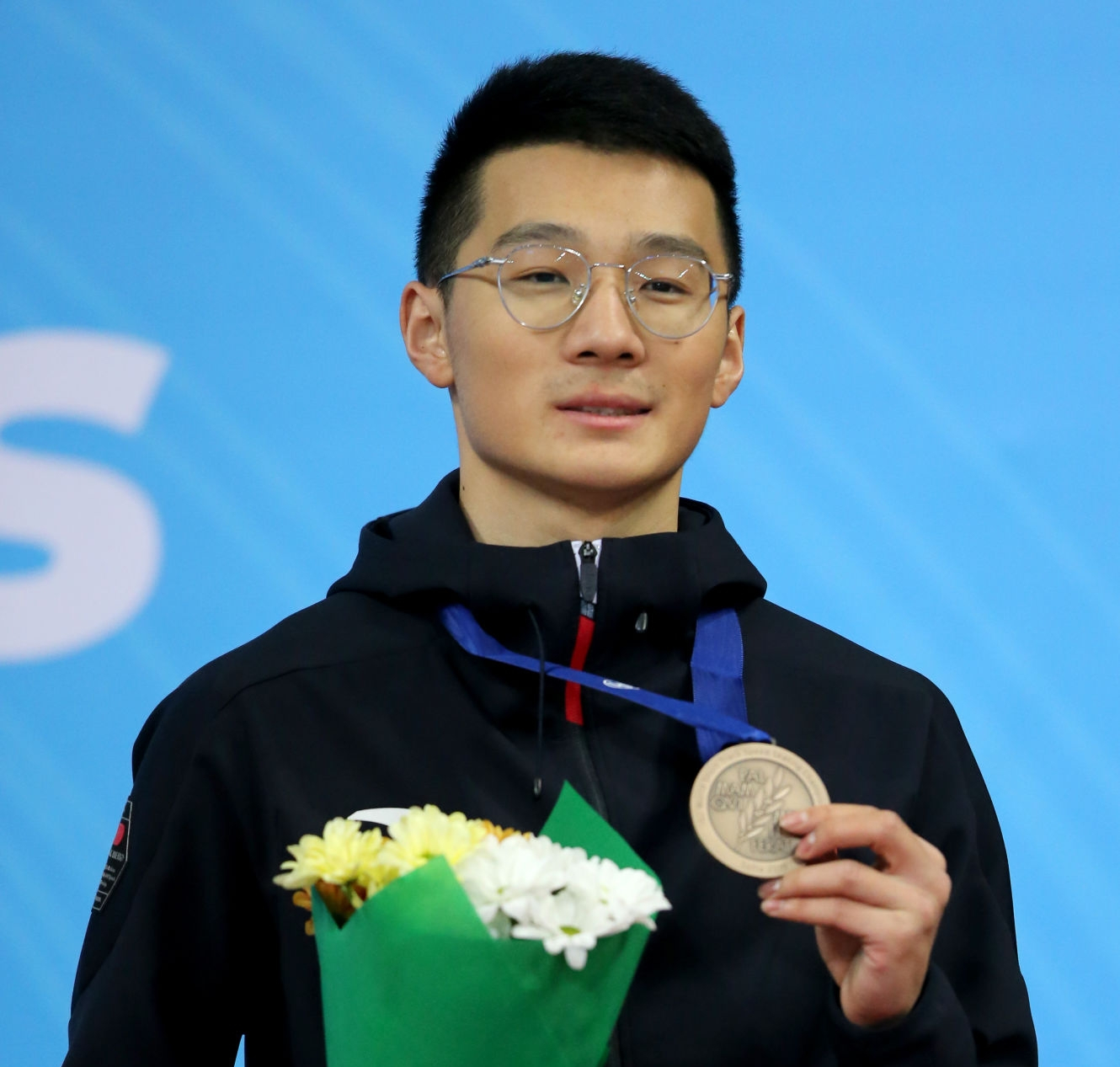  p>任子威,1997年6月3日出生于黑龙江省哈尔滨市,中国短道速滑运动员.