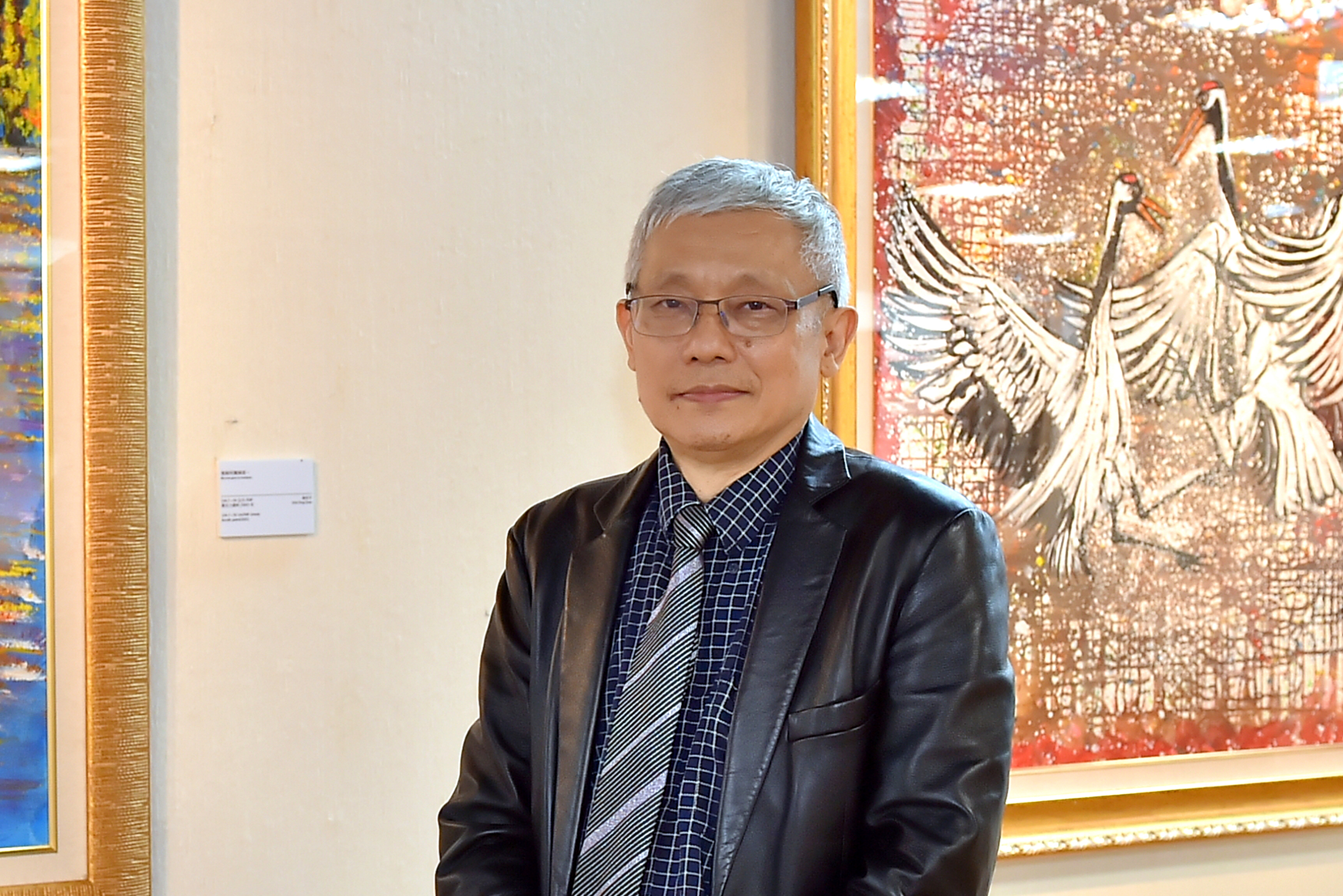  p data-id="tbucqhosheht">陈持平,男,祖籍福建仙游,出生于1953年