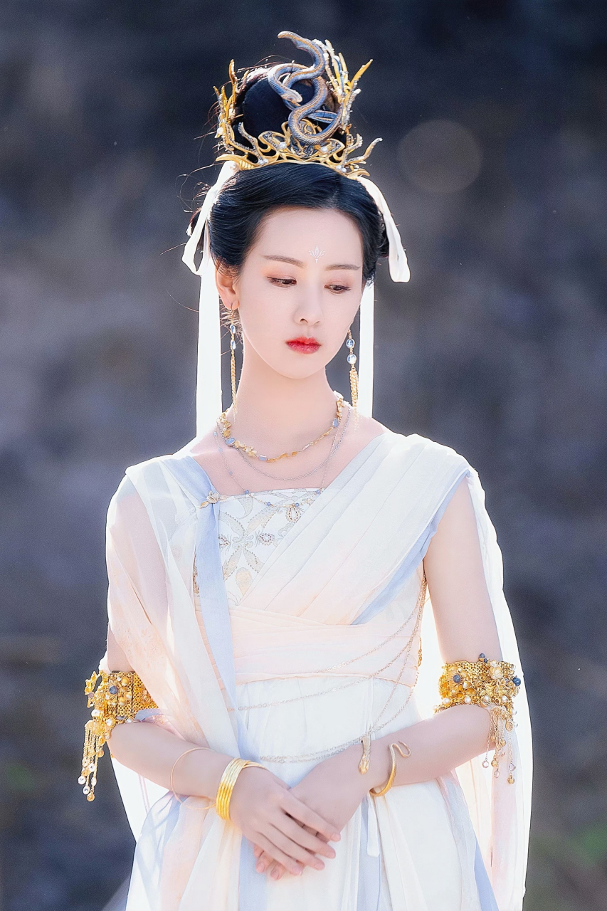  p data-id="tgzvkvkqnyrq">天欢,古装仙侠电视剧《长月烬明》以及