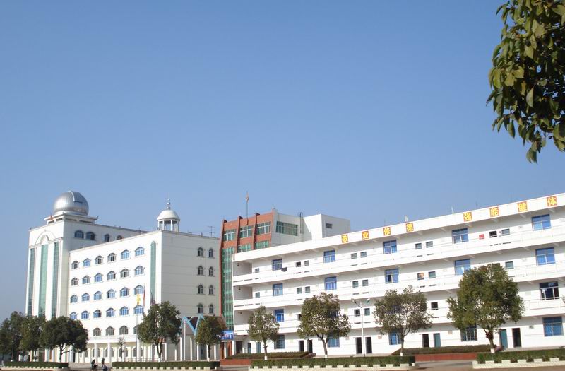 贵溪市实验中学