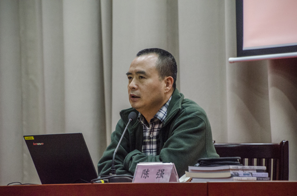 陈强,男,中国青年报高级记者,中青高级舆情分析师,《中国青年报》福建