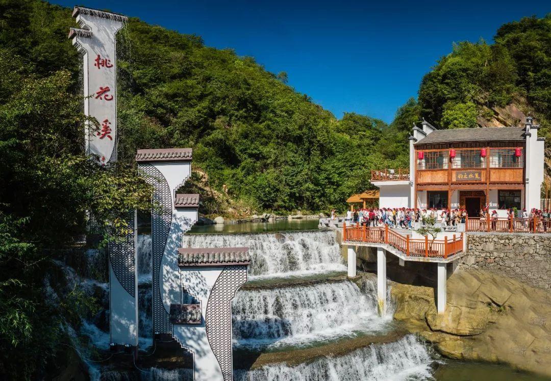  p>广佛镇,隶属于 a target="_blank" href="/item/陕西省/19657132"