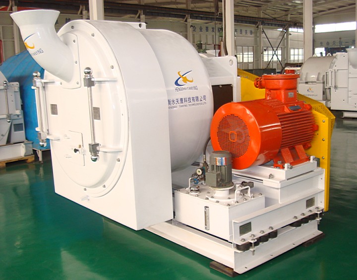 卧式刮刀卸料离心机