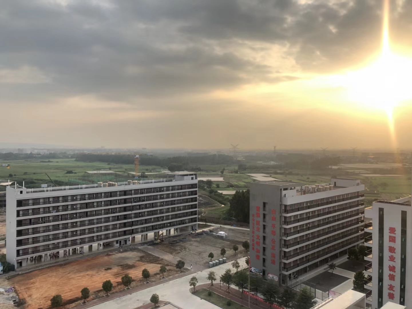 广东湛江卫生学校