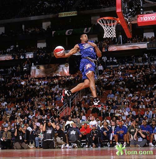  p>斯伯特·韦伯(spud webb),1963年7月13日出生于美国德克萨斯州