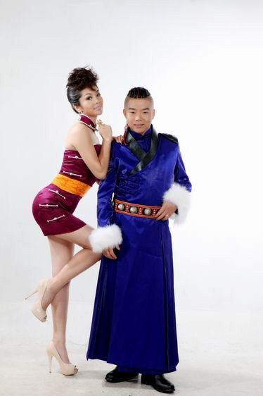  p>近年来,各种演唱组合如雨后春笋般地发展起来,给演出市场增添了