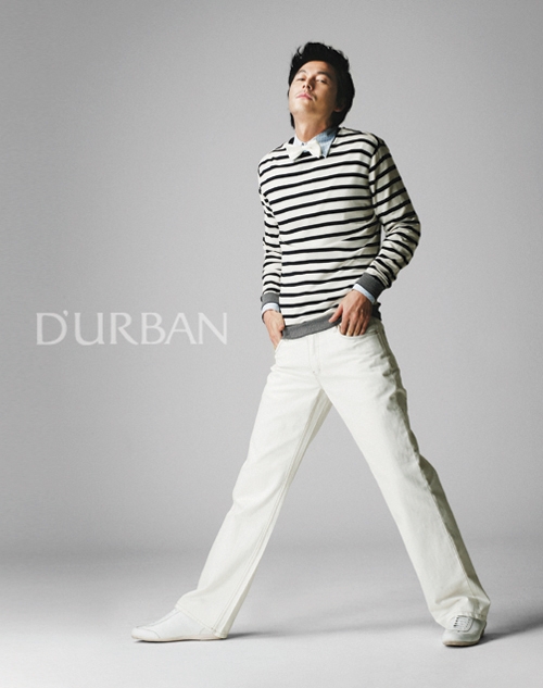  p>郑雨盛,又作郑宇成,魁梧的身材,英俊的脸庞,郑宇成被称为 a href="