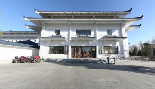 赤峰市图书馆