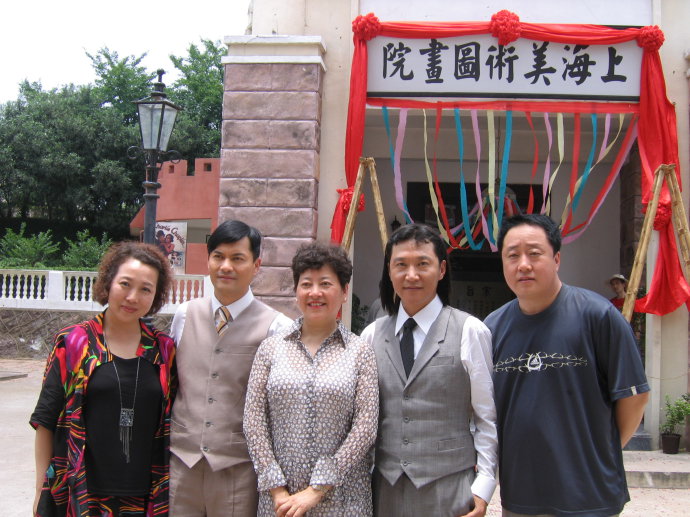  p>赵燕国彰( i>原名赵彦国 /i>),1966年6月7日出生于河北省,毕业于