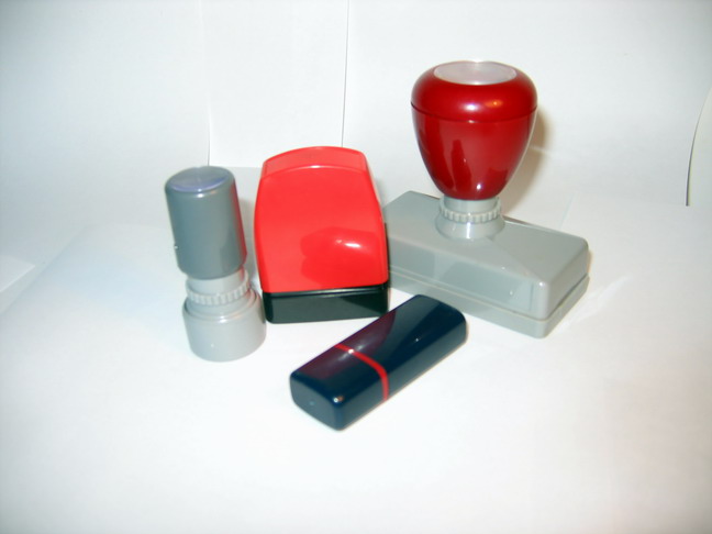 data-lemmaid="12577789">制版技术 /a>,将所需刻制的印章先制成印版