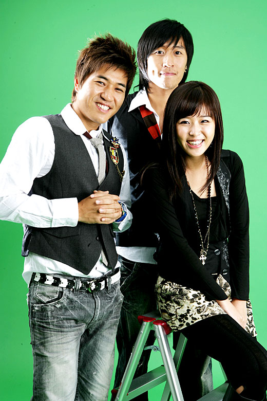  p data-id="gnswm9upgs">高耀太,韩国知名混声组合.