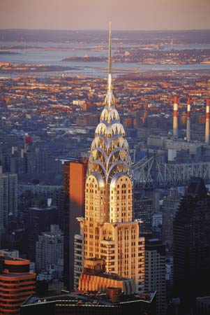  p> a target="_blank" href="/item/铁狮门/2736263" data-lemmaid="