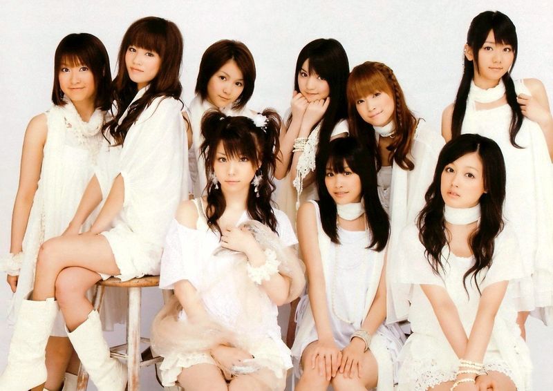 1988年12月23日出生于日本东京都荒川区,日本女子偶像歌唱组合 a