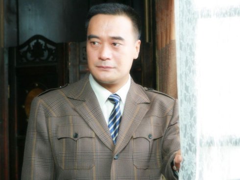  p>王建新,1970年4月20日生于江苏省徐州市贾汪区,中国内地男演员