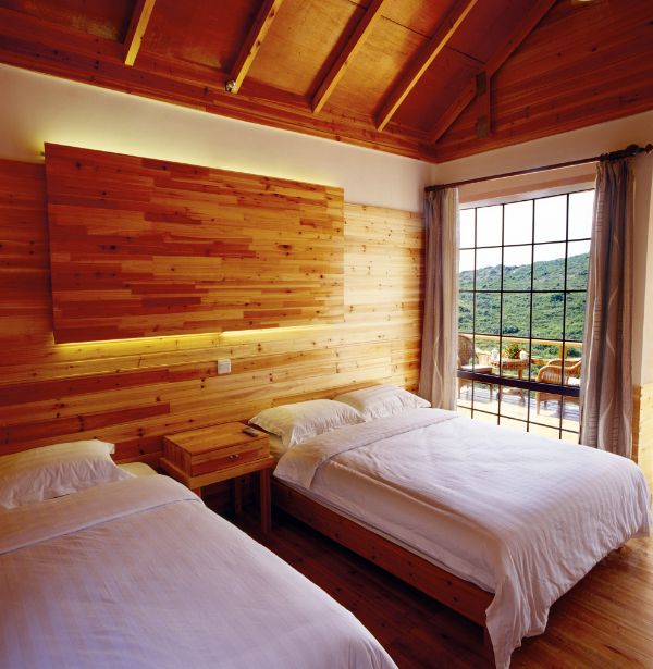  p>深圳鹿嘴山庄度假村是由 a target="_blank" href="/item/深圳市">