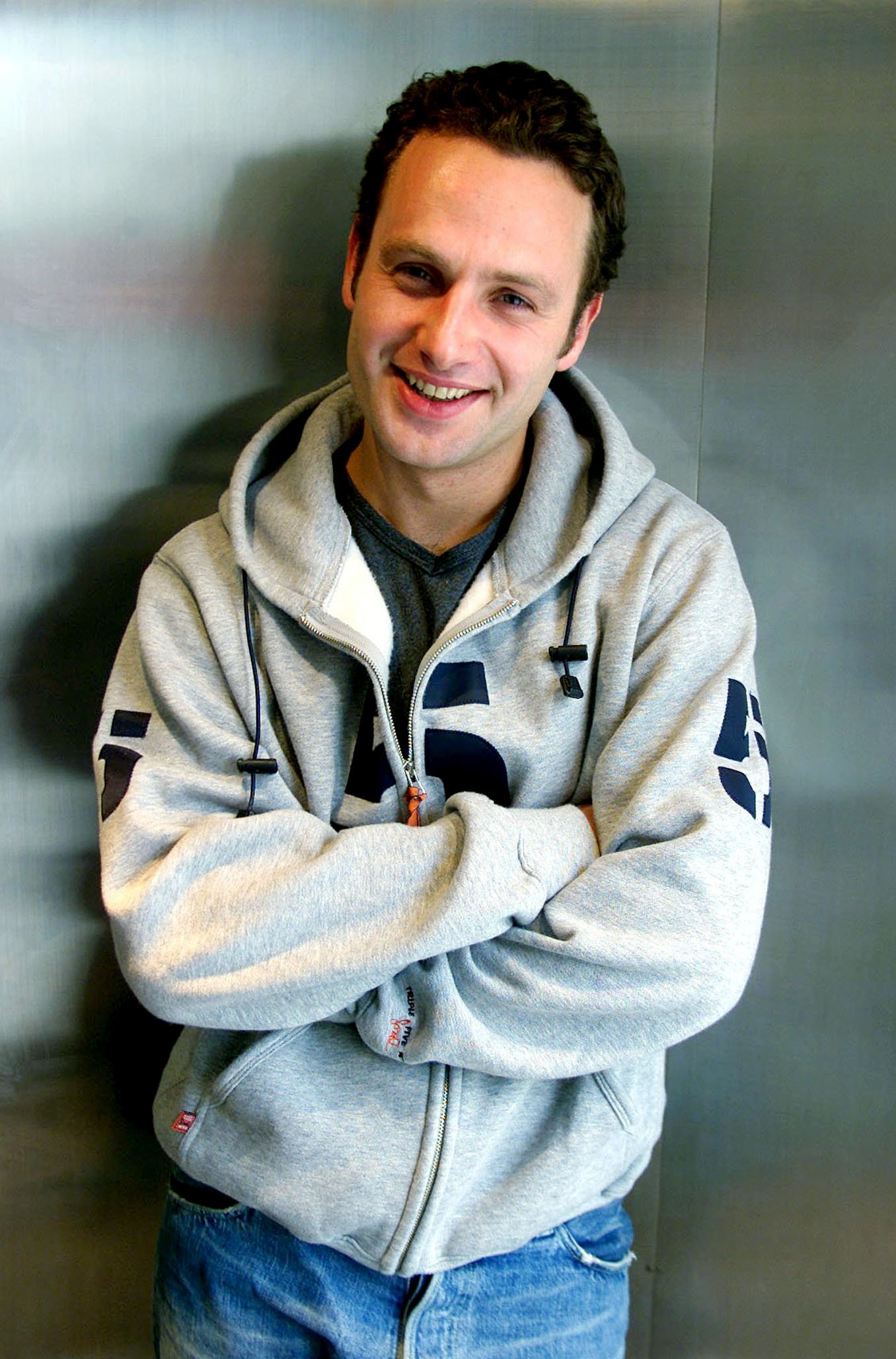  p>安德鲁·林肯 i>(andrew lincoln) /i>,1973年9月14日生于英国伦敦