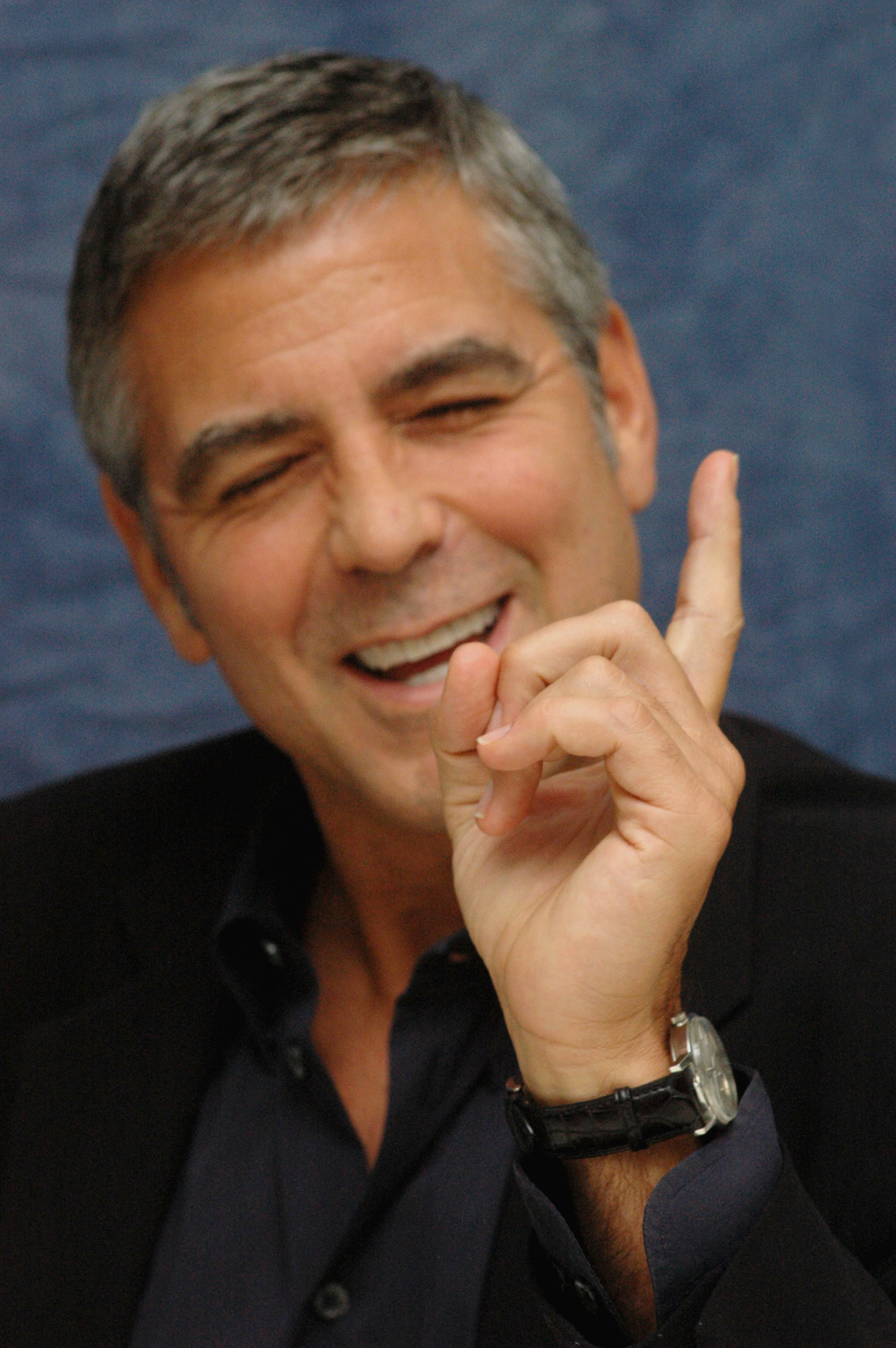  p>乔治·克鲁尼(george clooney),1961年5月6日出生于美国肯塔基州列