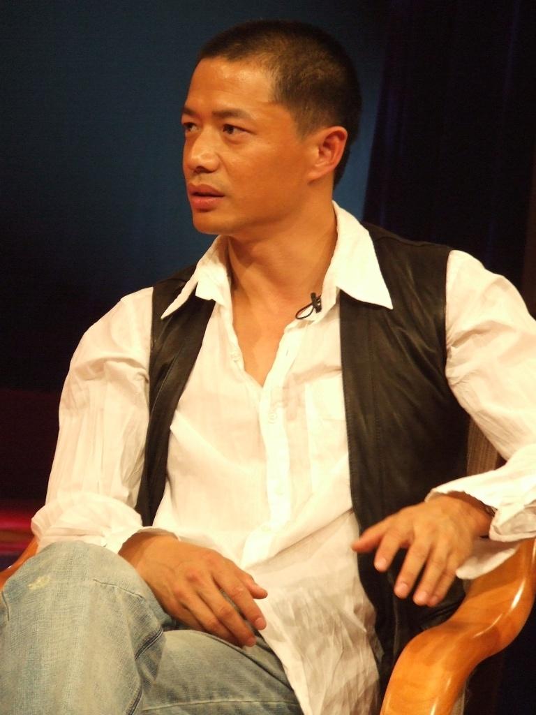 段奕宏